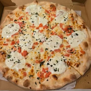 Caprese Pizza