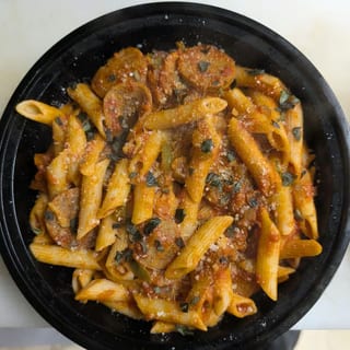 Rigatoni with Sausage, Peppers & Onions