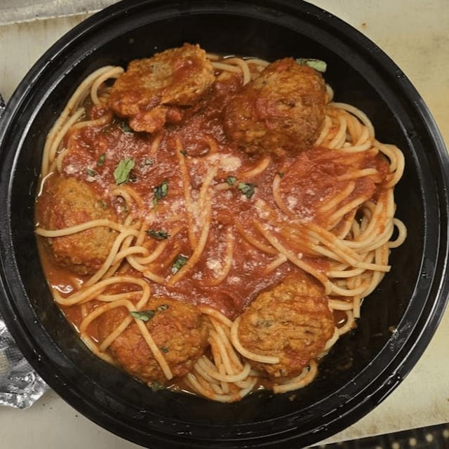 Spaghetti with Meatballs Catering.