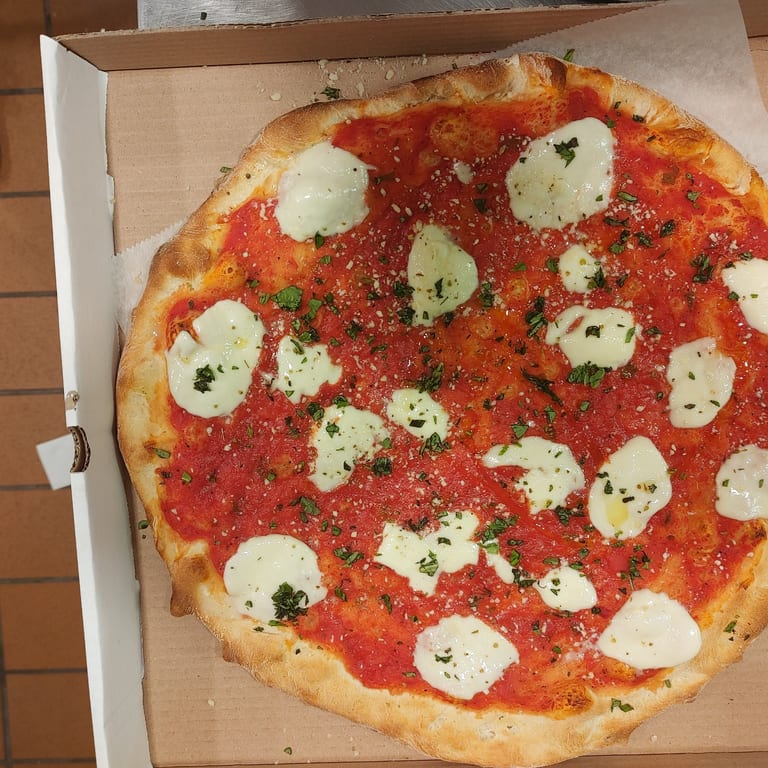 Delicious Margherita Pizza Awaits
